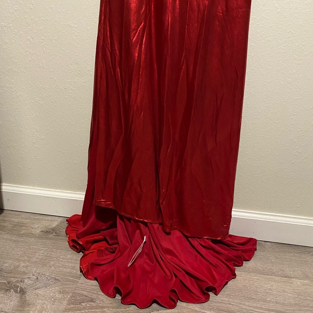 Kiss Kiss Red One Shoulder Formal Gown Beaded Sequin Train Size 10 - Picture 7 of 12